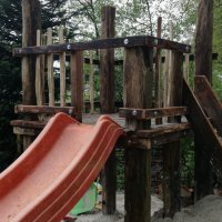 Hout speeltoestel Peize